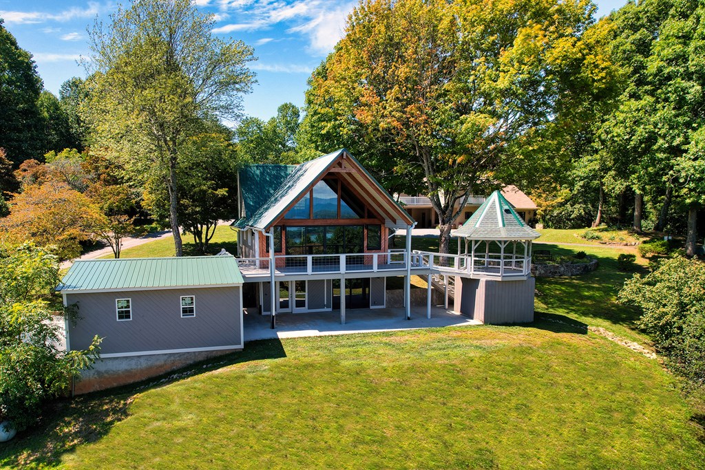 417160 Young Harris Residential