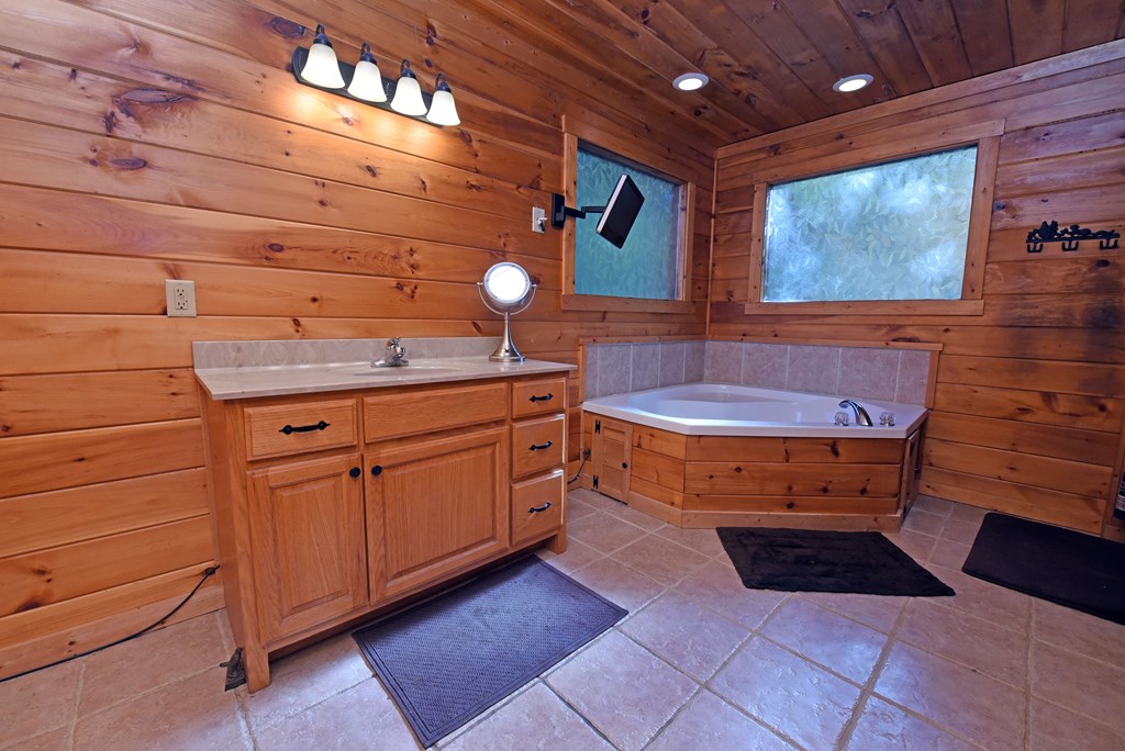 417164 Blue Ridge Residential