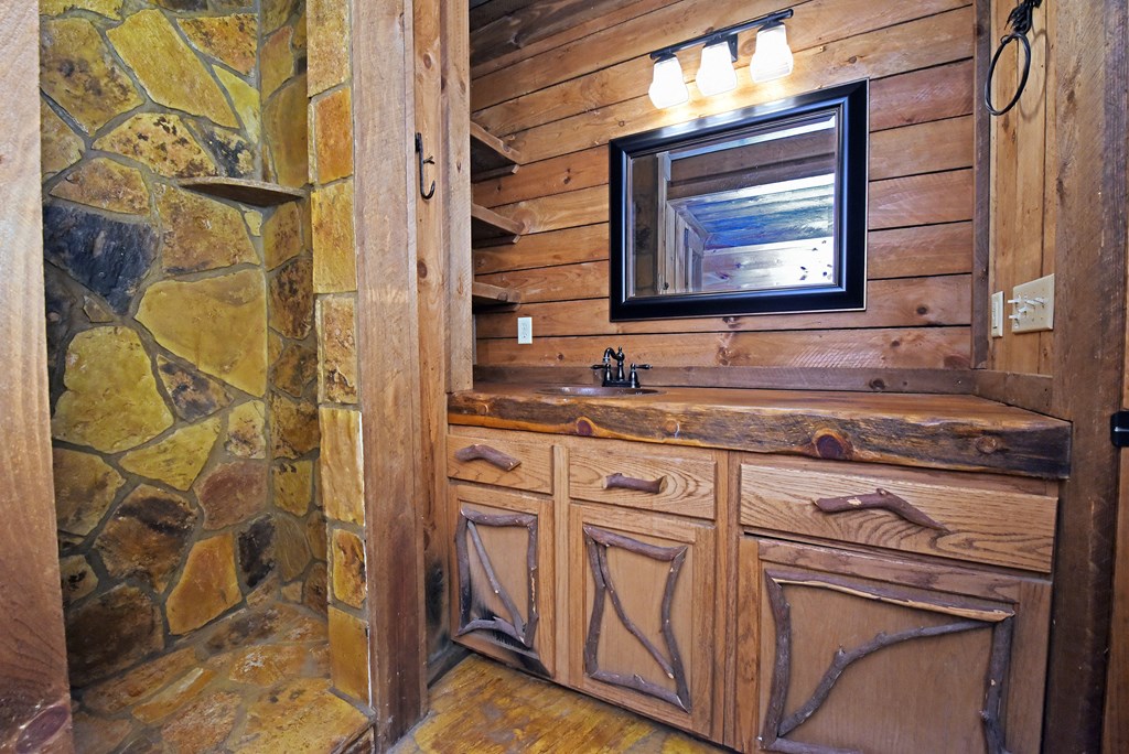 417164 Blue Ridge Residential