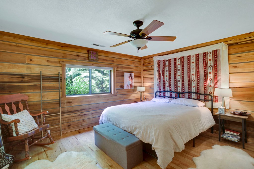 417168 Hayesville Residential