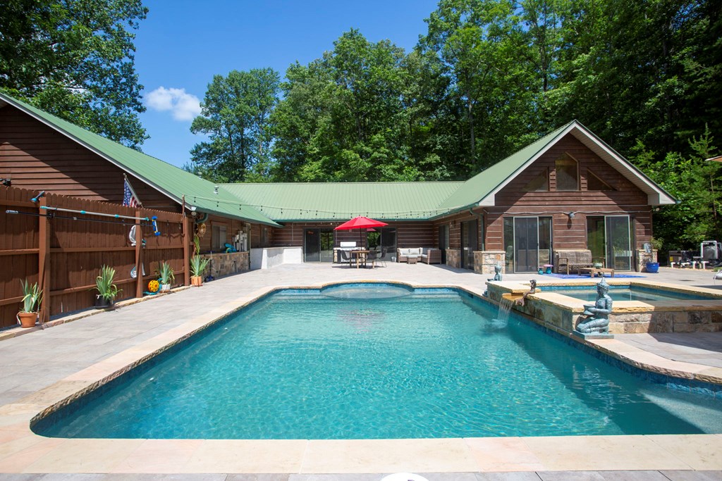 417168 Hayesville Residential