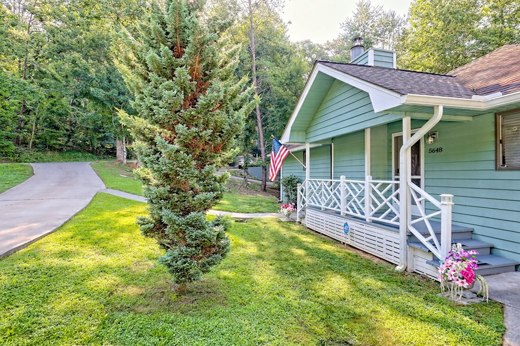 417175 Young Harris Residential