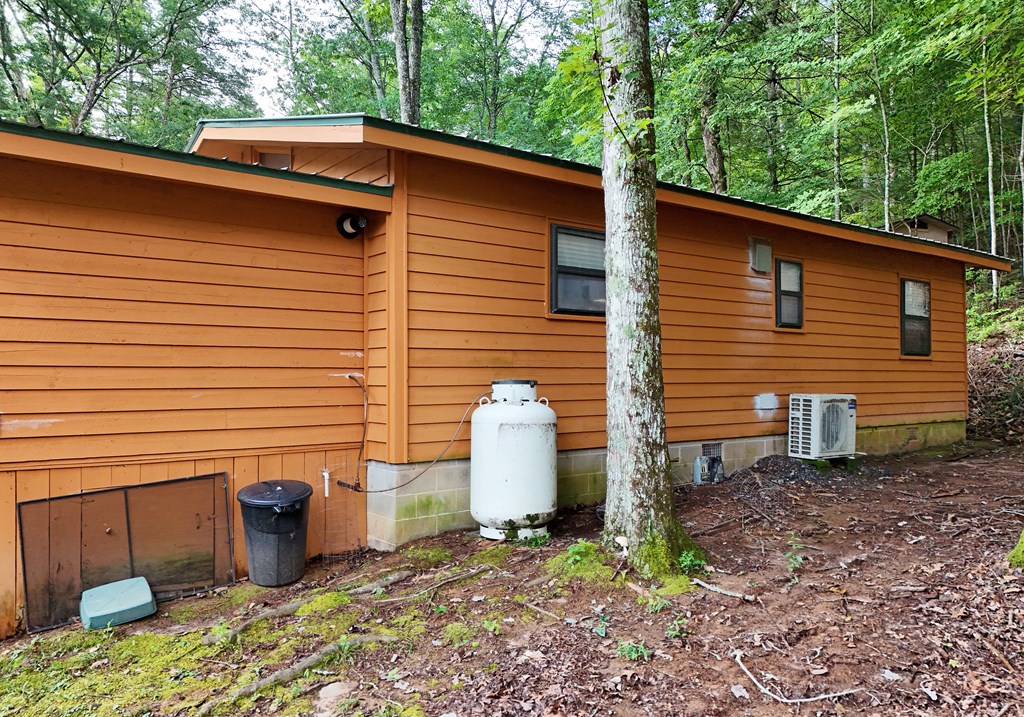 417190 Hiawassee Residential