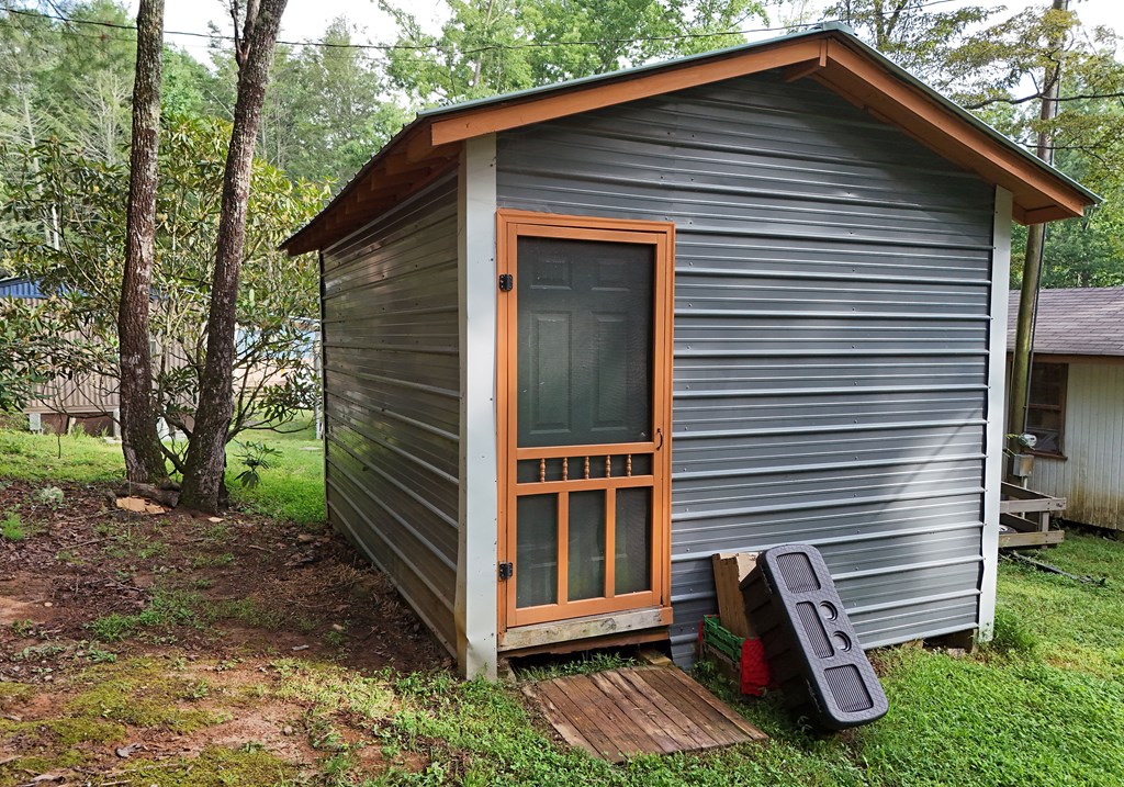 417190 Hiawassee Residential