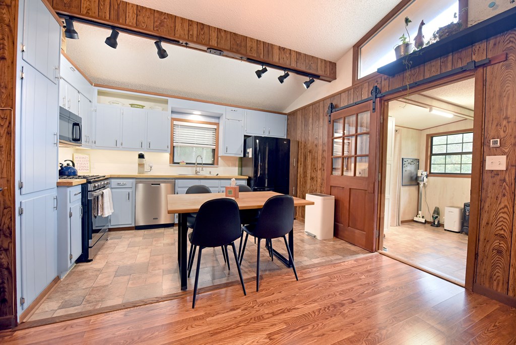 417190 Hiawassee Residential