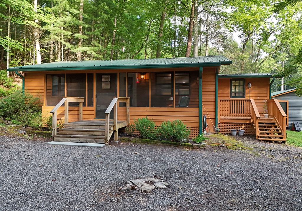 417190 Hiawassee Residential