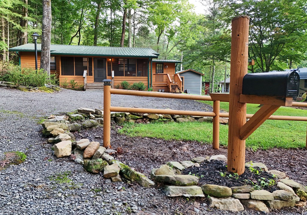 417190 Hiawassee Residential