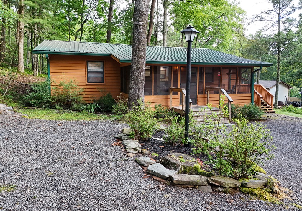 417190 Hiawassee Residential