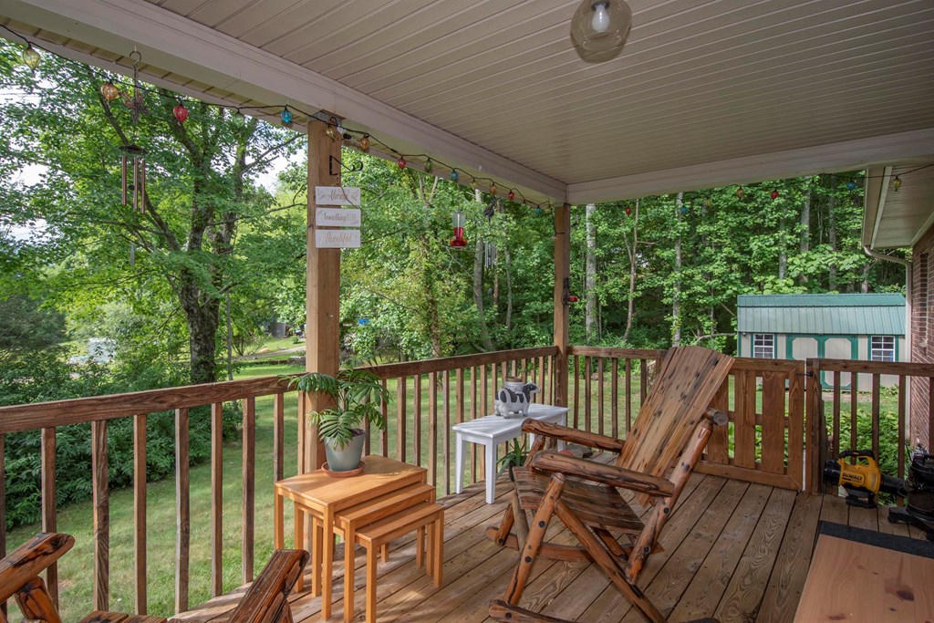 417227 Hayesville Residential