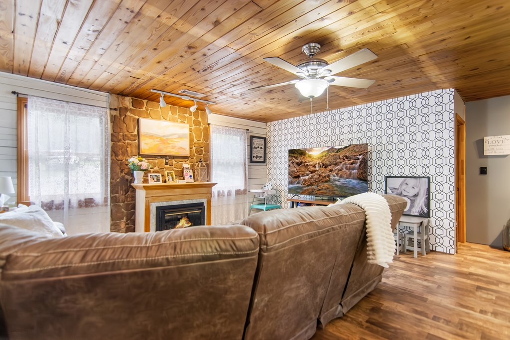 417231 Ellijay Residential