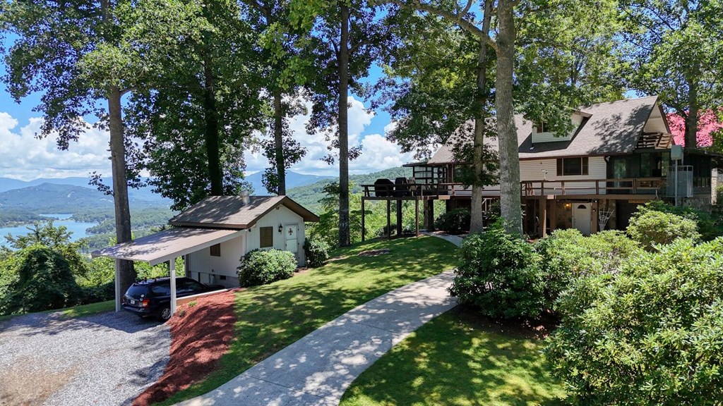 417246 Young Harris Residential