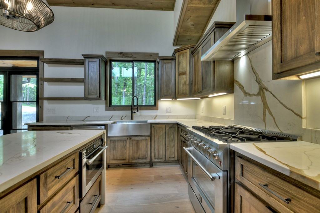 417249 Blue Ridge Residential
