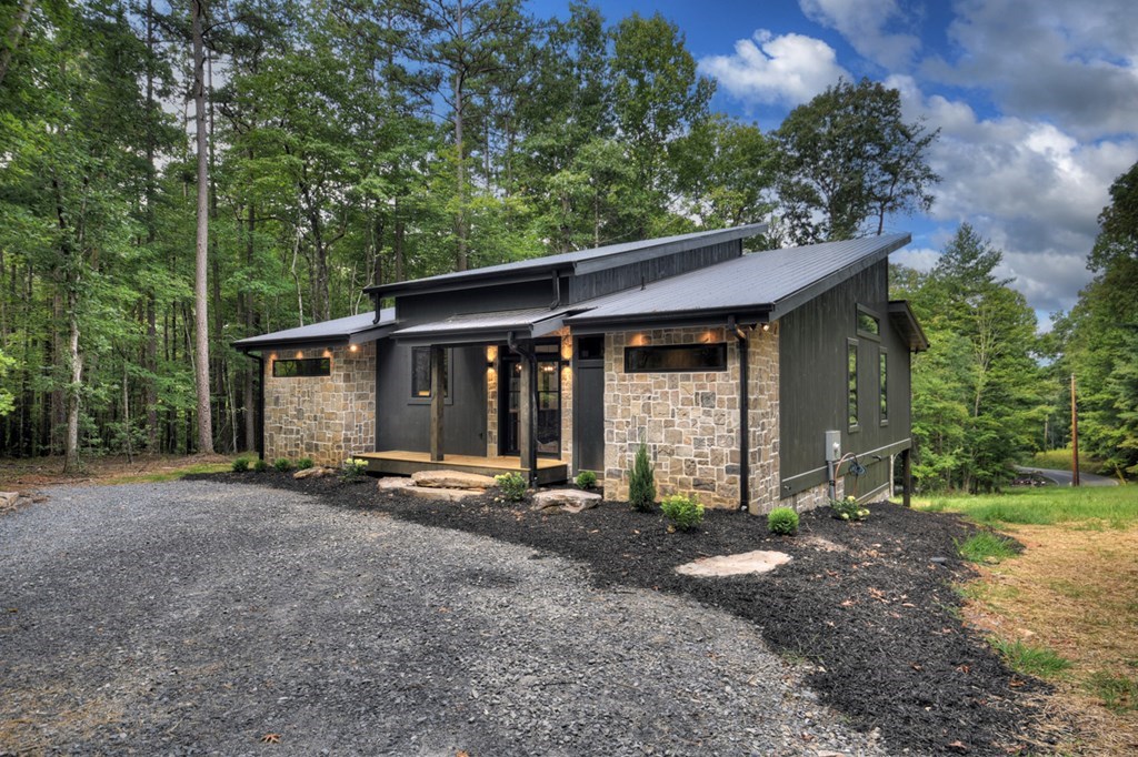 417249 Blue Ridge Residential