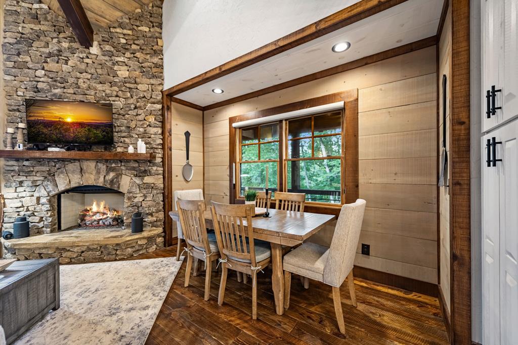 417263 Blue Ridge Residential