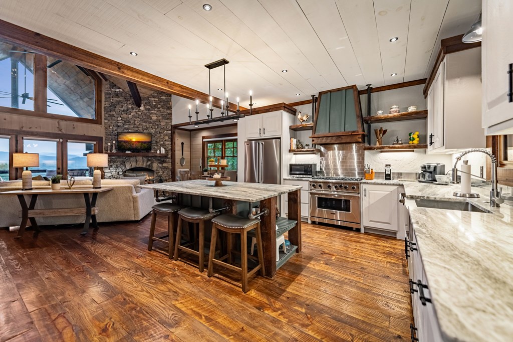 417263 Blue Ridge Residential