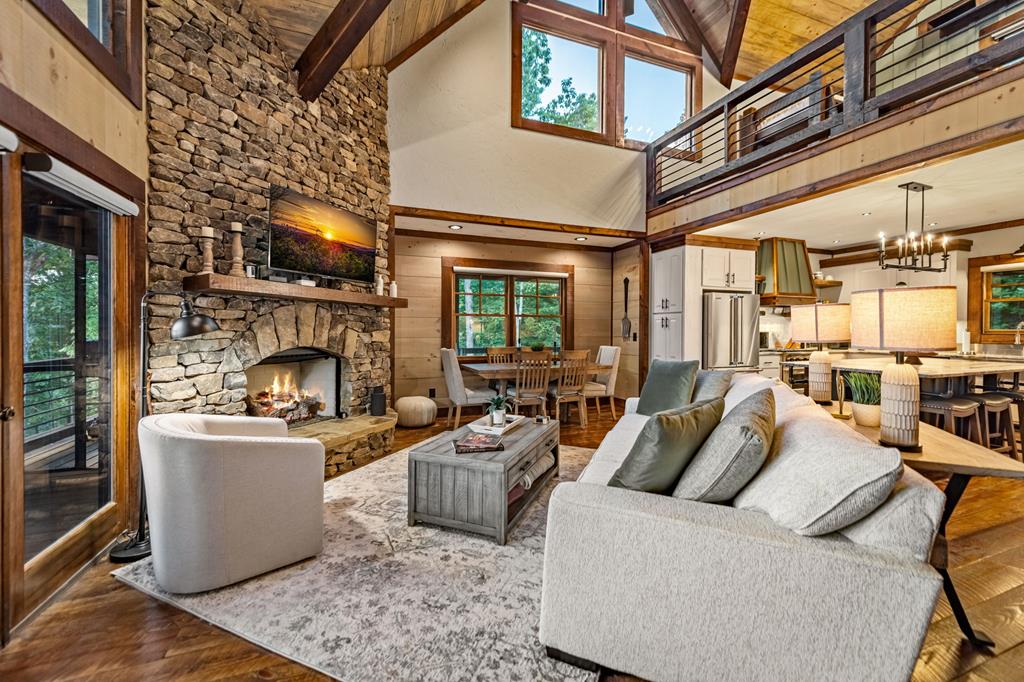 417263 Blue Ridge Residential