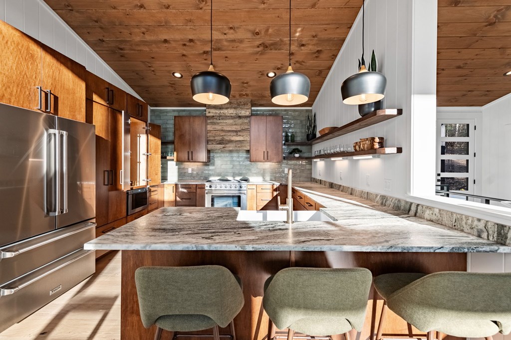 417268 Blue Ridge Residential