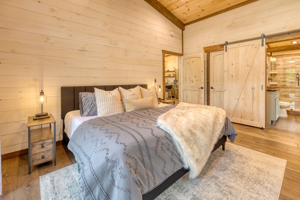 417277 Blue Ridge Residential