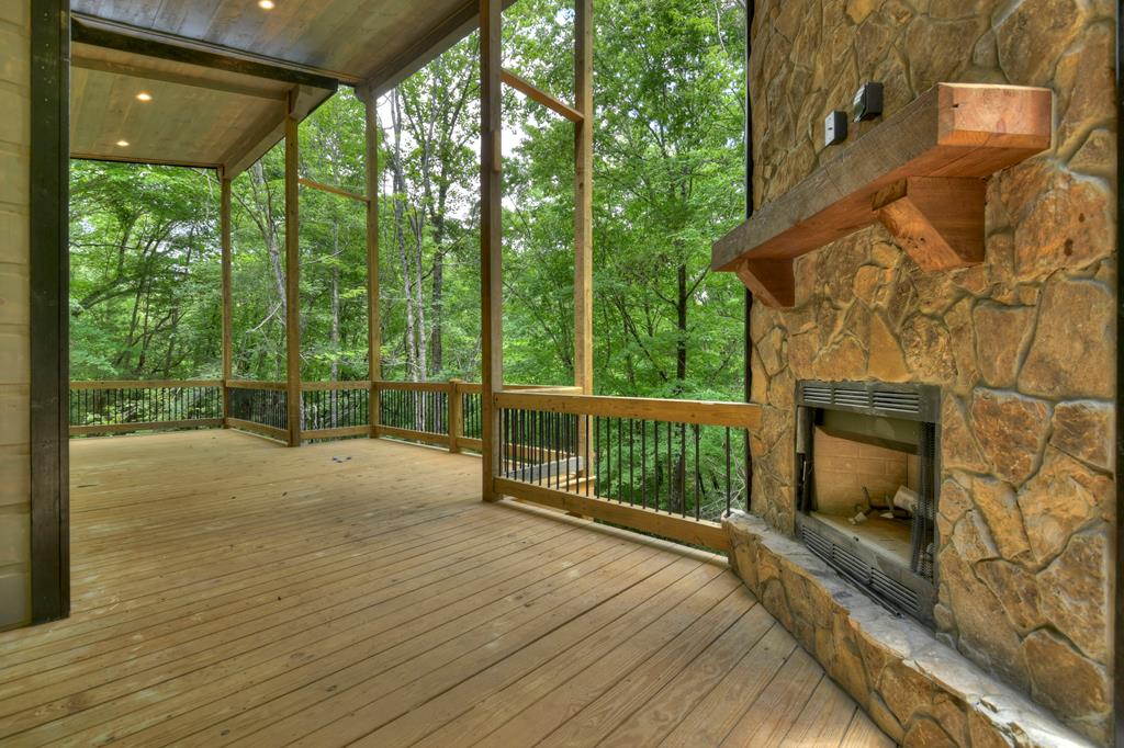 417277 Blue Ridge Residential
