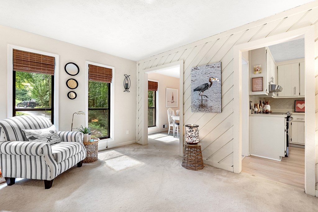 417285 Woodstock Residential