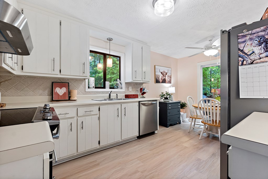 417285 Woodstock Residential