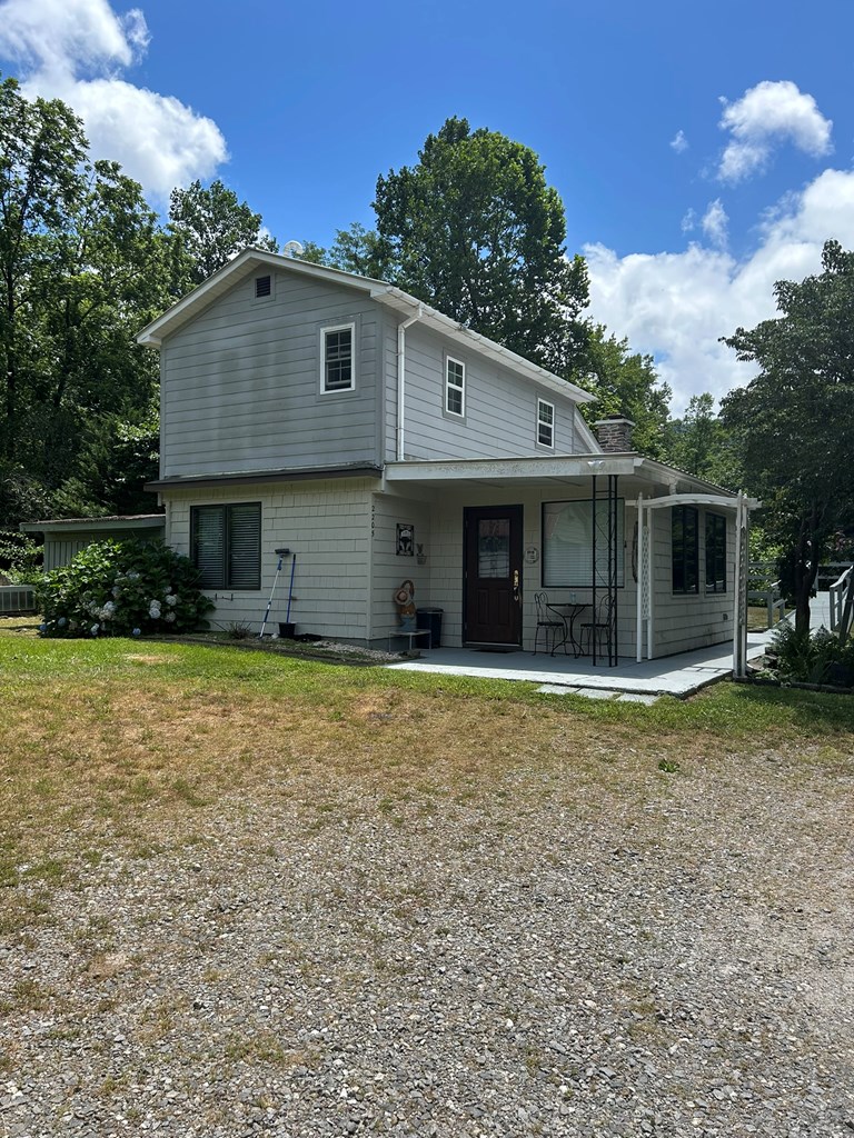 417286 Hayesville Residential