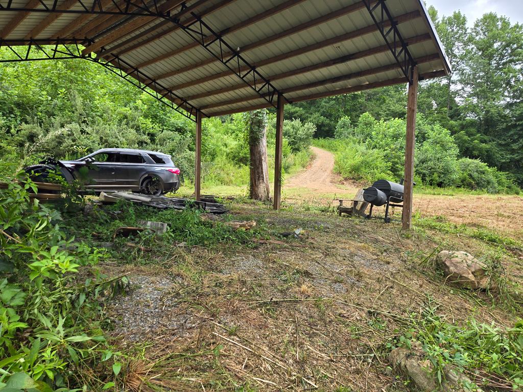 417300 Young Harris Land