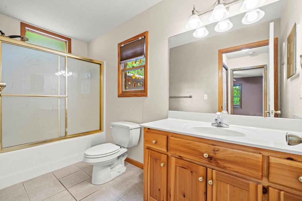 417301 Murphy Residential