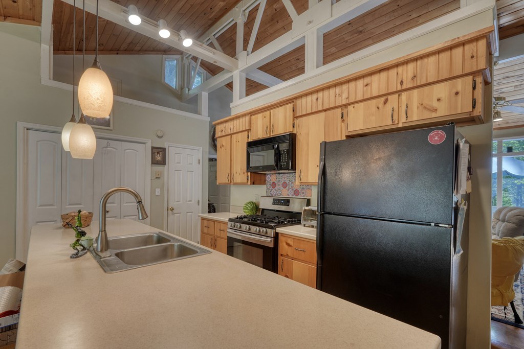 417310 Blairsville Residential