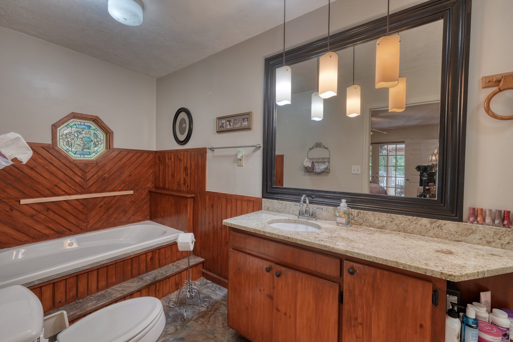 417310 Blairsville Residential