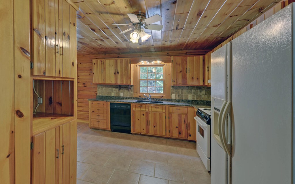 417312 Ellijay Residential
