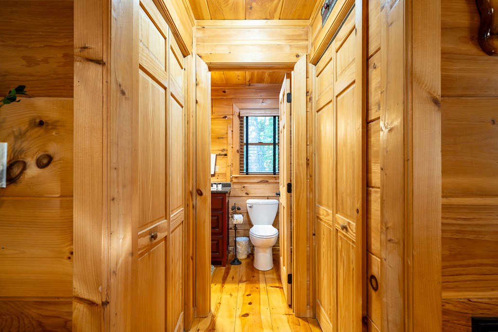 417321 Blue Ridge Residential