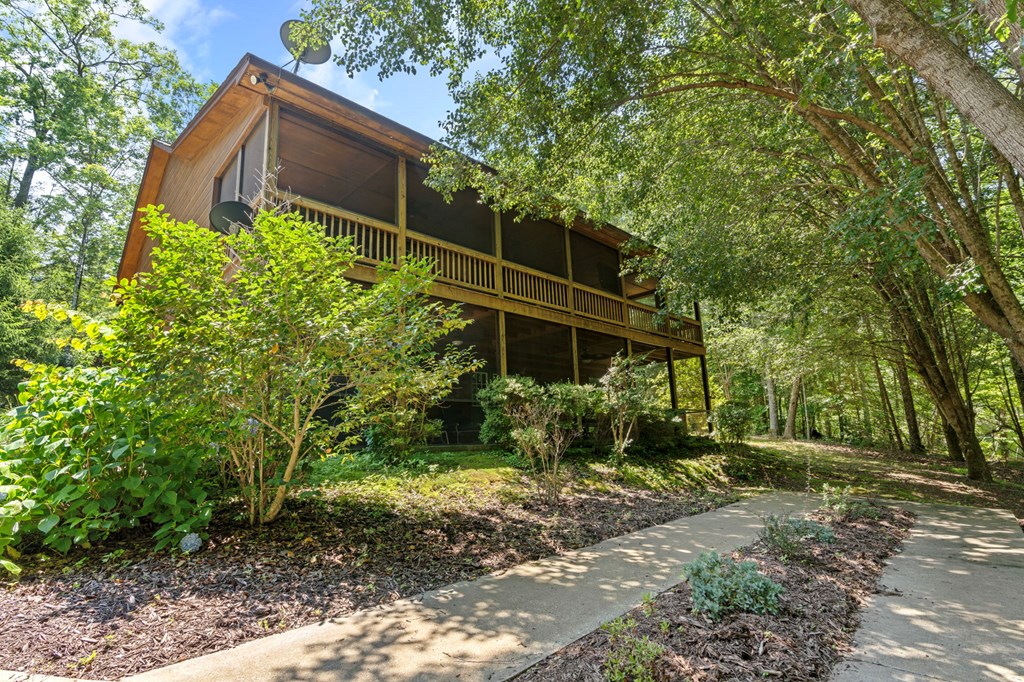 417323 Blue Ridge Residential