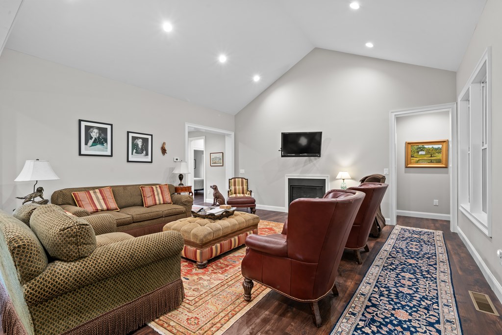 417324 Blairsville Residential