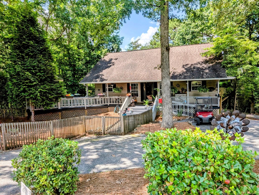 417325 Hiawassee Residential
