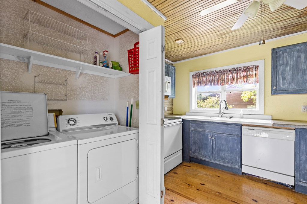 417336 Blue Ridge Residential