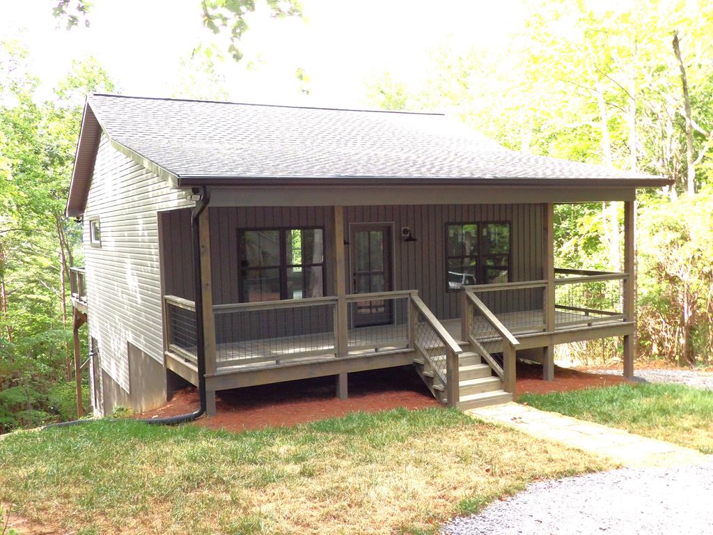 417338 Hiawassee 