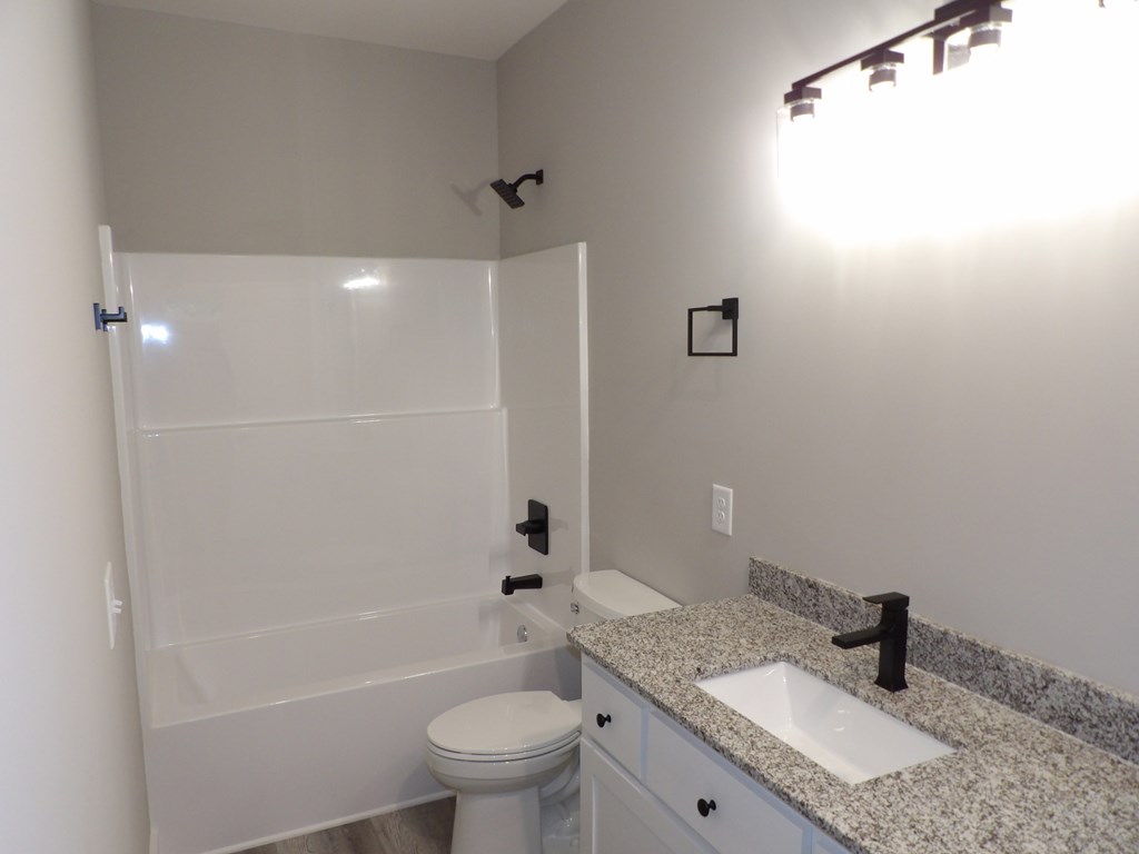 417338 Hiawassee Residential