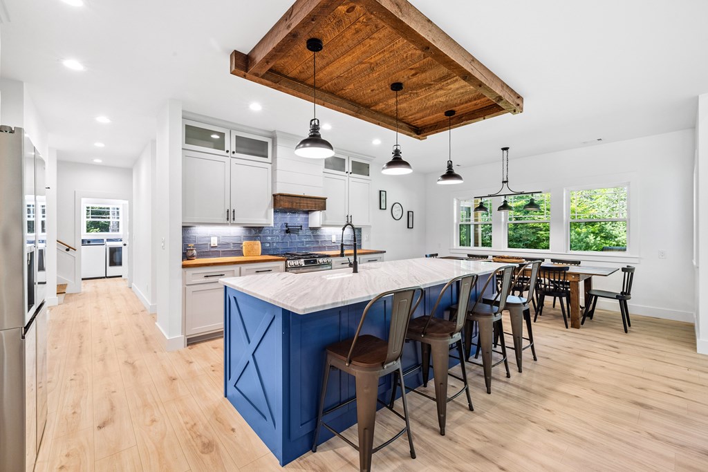 417341 Morganton Residential