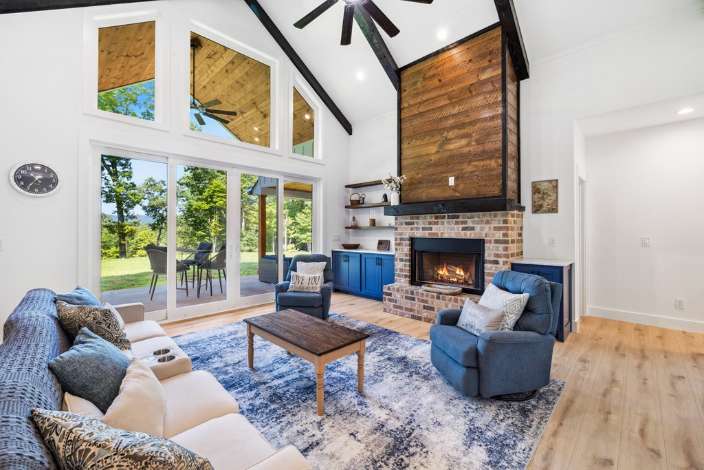 417341 Morganton Residential