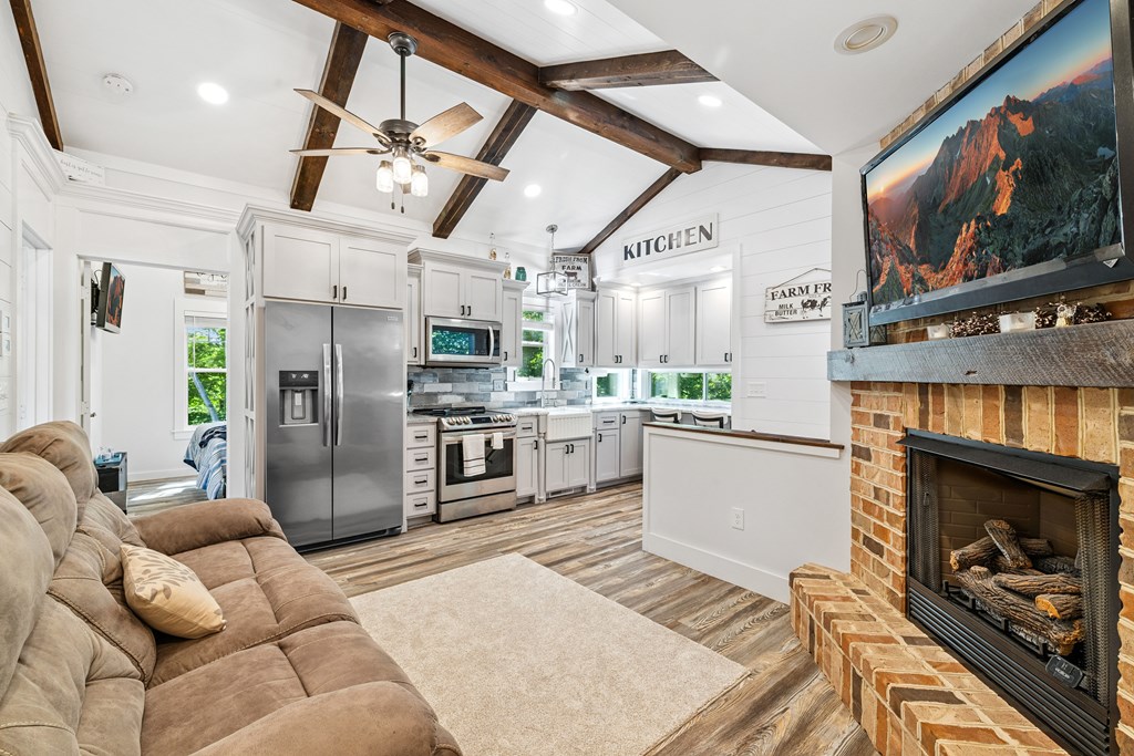 417341 Morganton Residential