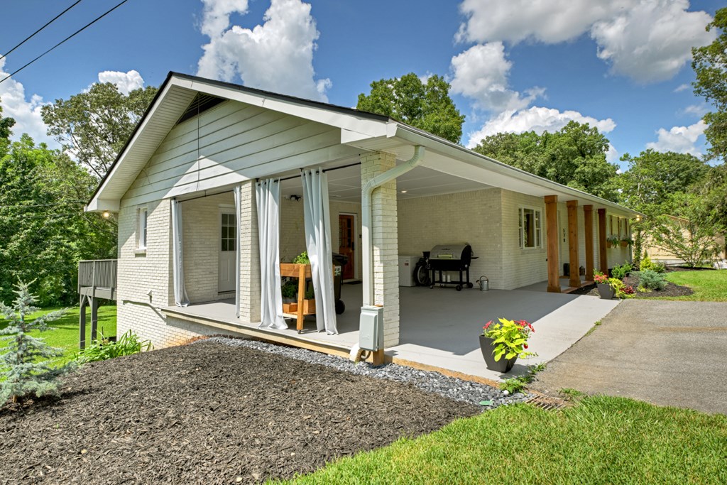 417346 Blue Ridge Residential