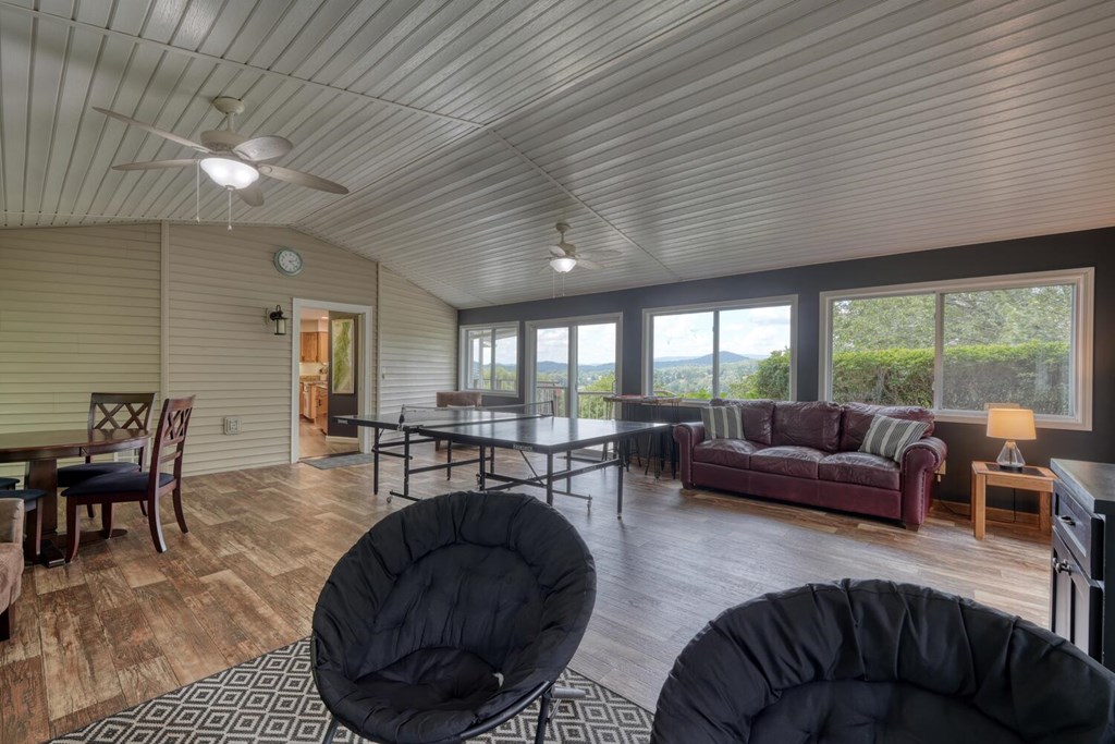 417347 Hayesville Residential