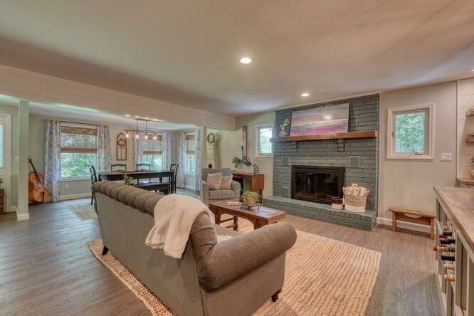 417369 Blairsville Residential
