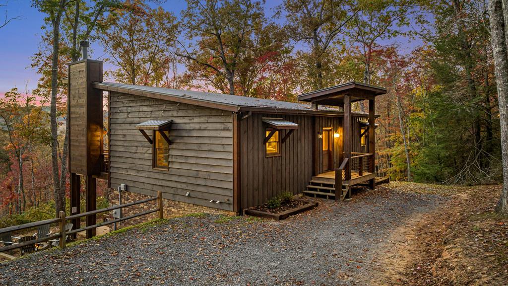 417370 Mineral Bluff Residential