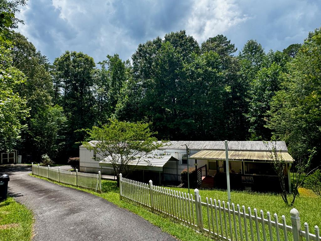 417378 Dahlonega 