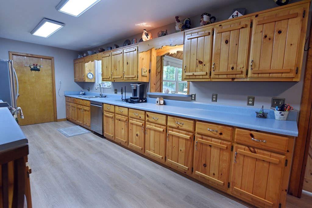 417379 Mineral Bluff Residential