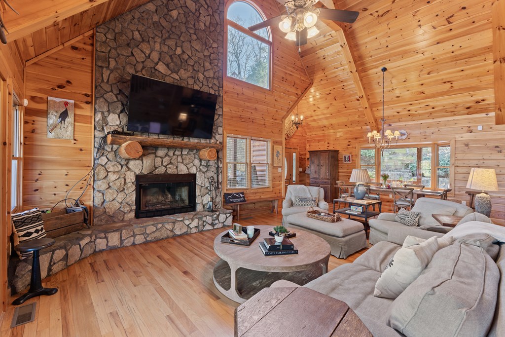 417384 Morganton Residential