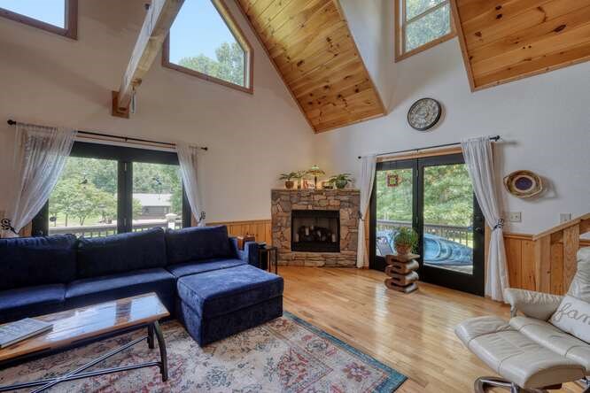 417387 Young Harris Residential