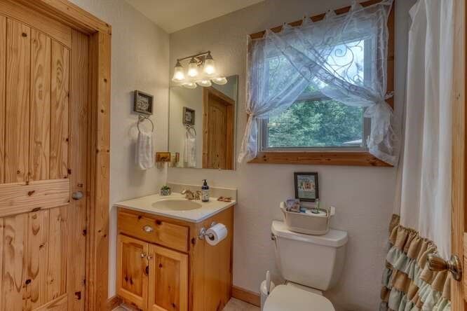 417387 Young Harris Residential